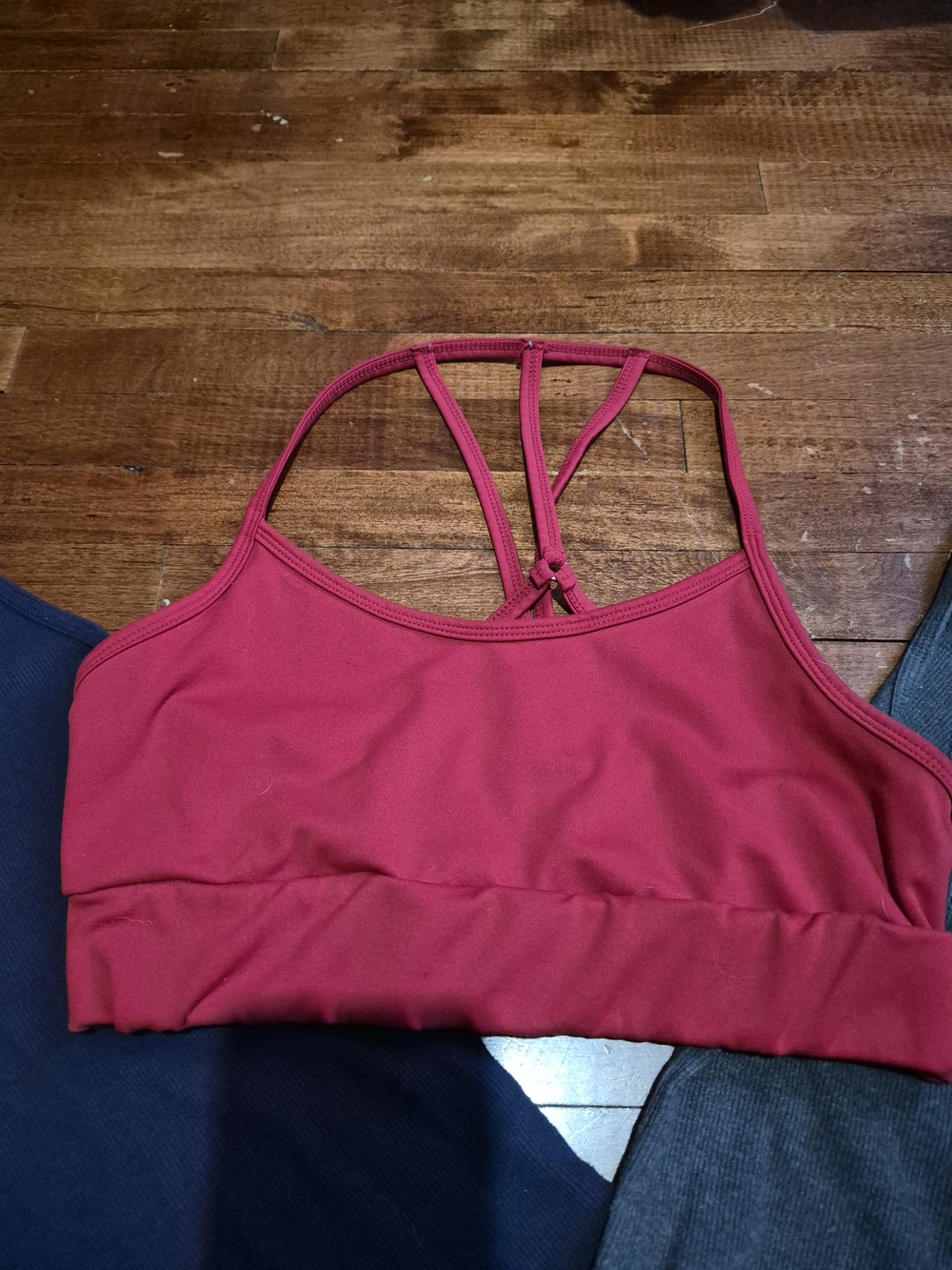 Old Navy And Shein Tanks & Strappy Bralette 3-Piece Set - Navy, Charcoal & Red S - Picture 4 of 5